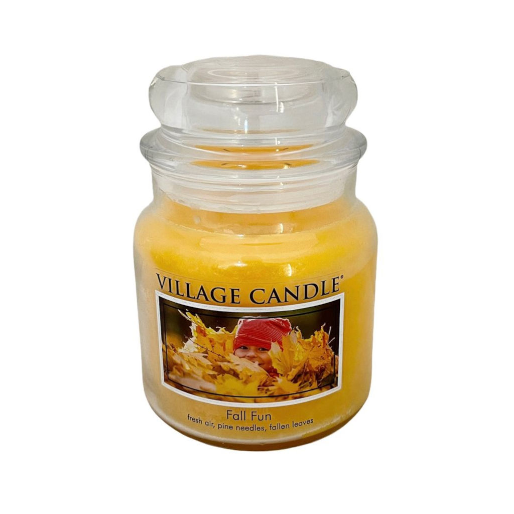 VILLAGE CANDLE - GIARA MEDIA 16OZ FALL FUN - Regal Casa