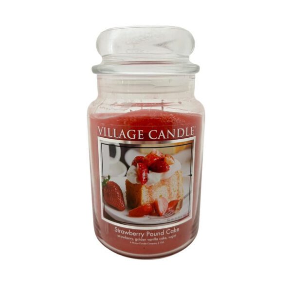 VILLAGE CANDLE – GIARA GRANDE 26OZ STRAWBERRY POUND CAKE