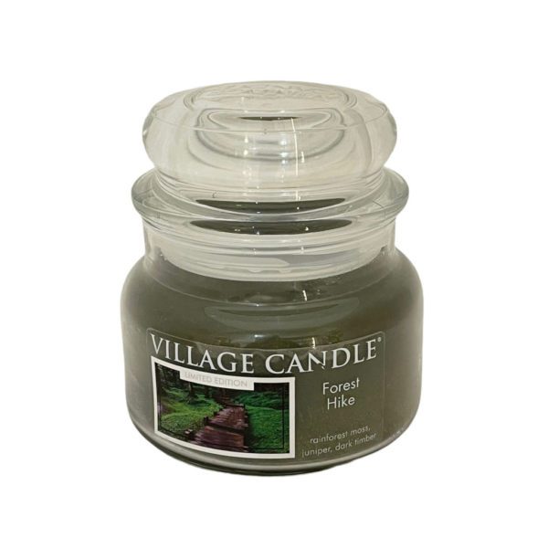 VILLAGE CANDLE - GIARA PICCOLA 11OZ FOREST HIKE