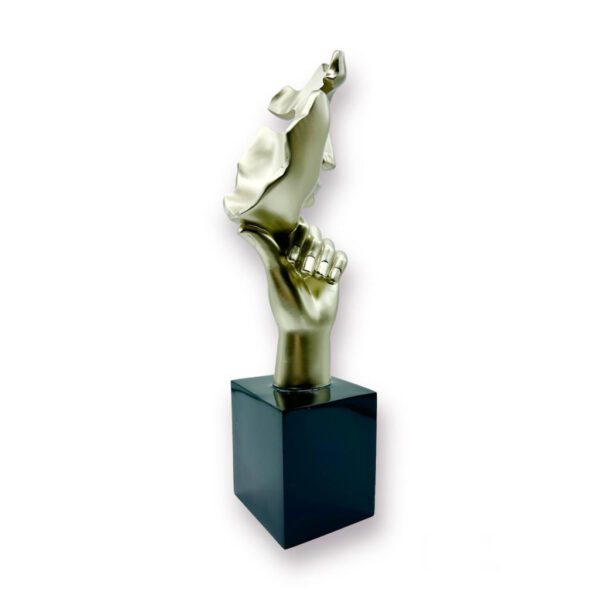 SCULTURA PENSIERO ISLANDA PLATINUM - VILLA ALTACHIARA - Image 2